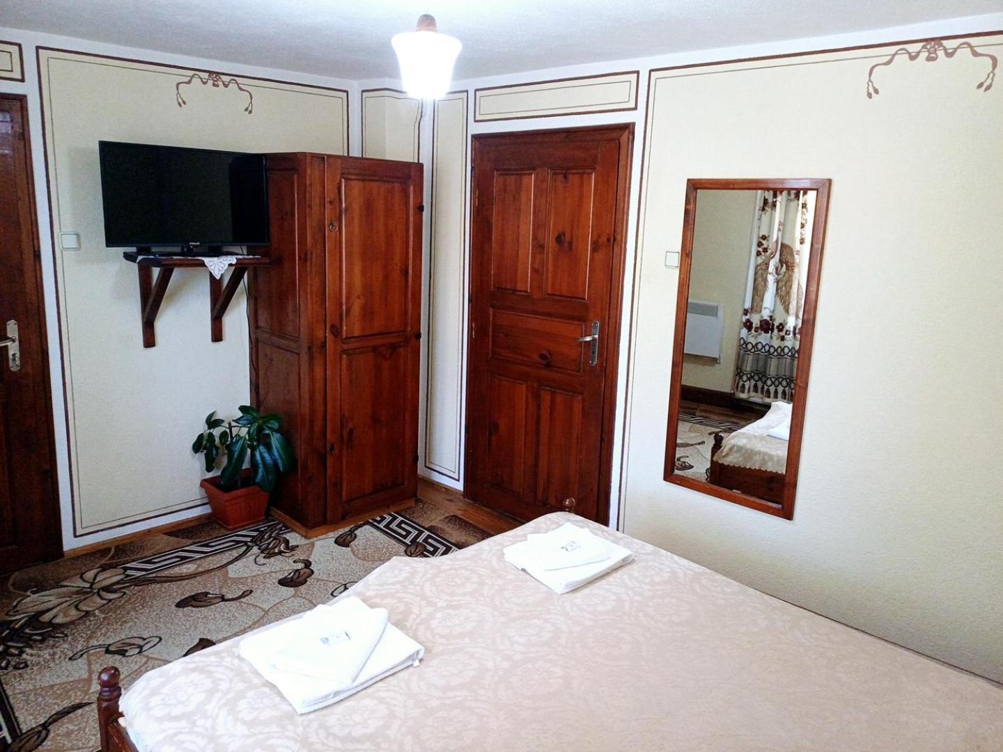 Guest Rooms Dona كوبريفشتيتسا المظهر الخارجي الصورة