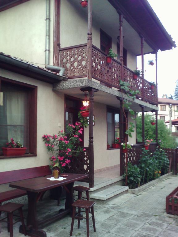 Guest Rooms Dona كوبريفشتيتسا المظهر الخارجي الصورة