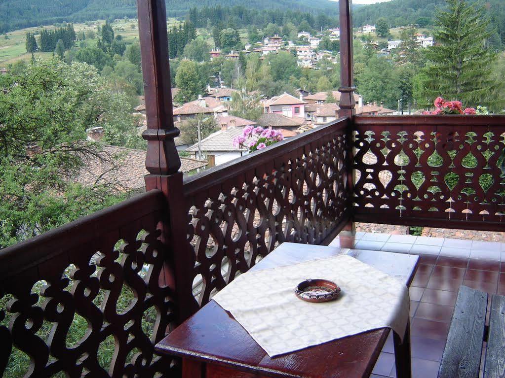 Guest Rooms Dona كوبريفشتيتسا المظهر الخارجي الصورة